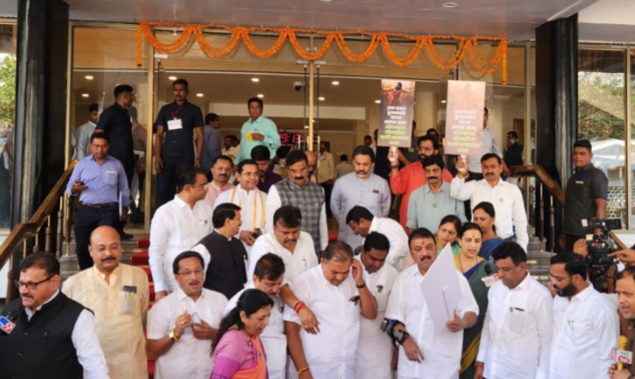 भाजपचे प्रखर हिंदूत्त्ववादी नेते महेश लांडगे यांचा सभागृहात संताप; आमदार अबू आझमींवर कारवाई ची केली मागणी!