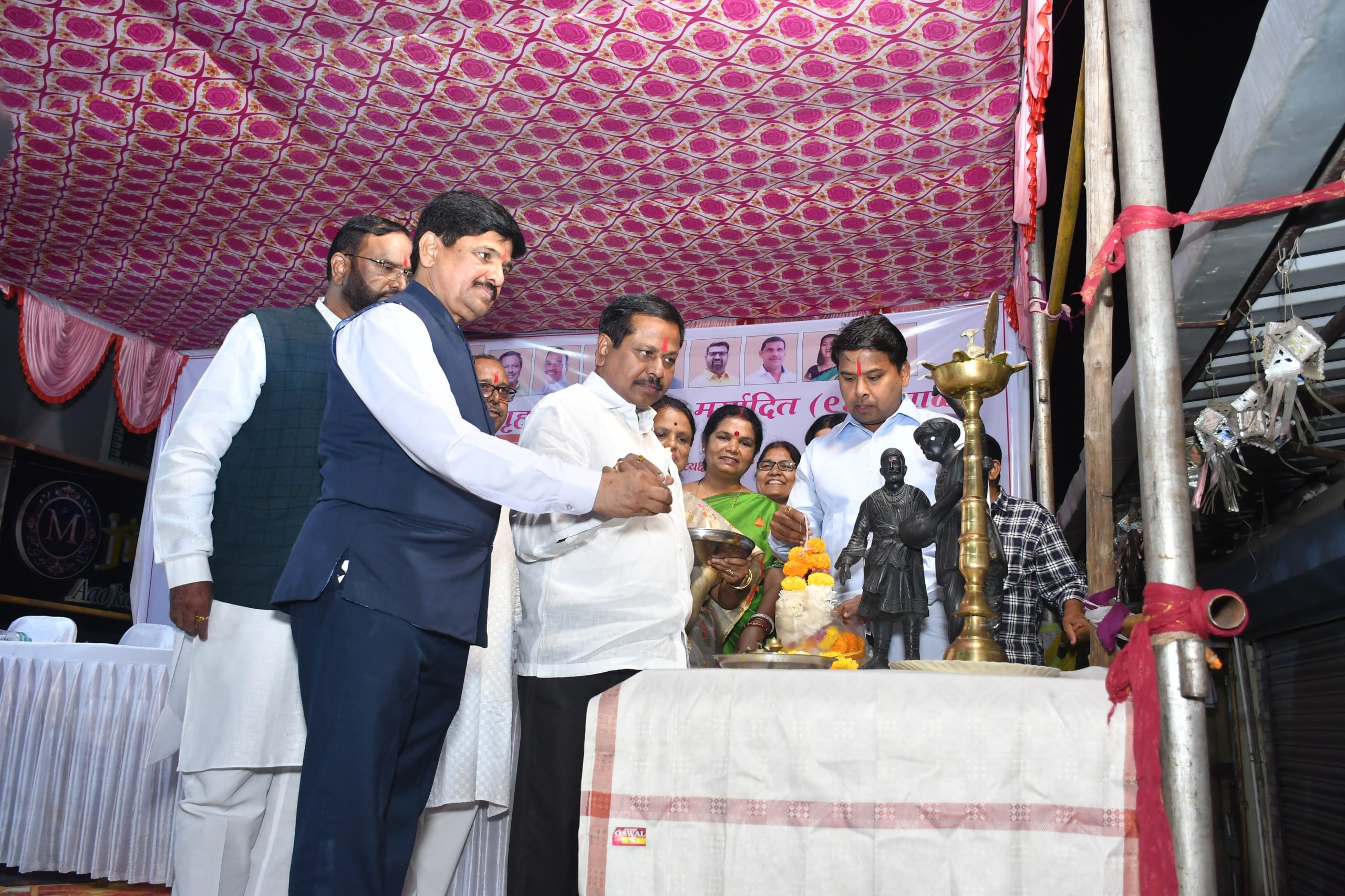 विधानसभेचे उपाध्यक्ष आण्णा बनसोडे यांच्या हस्ते ‘संत तुकाराम नगर सहकारी गृहनिर्माण संस्थे’चे भव्य उदघाट्न!