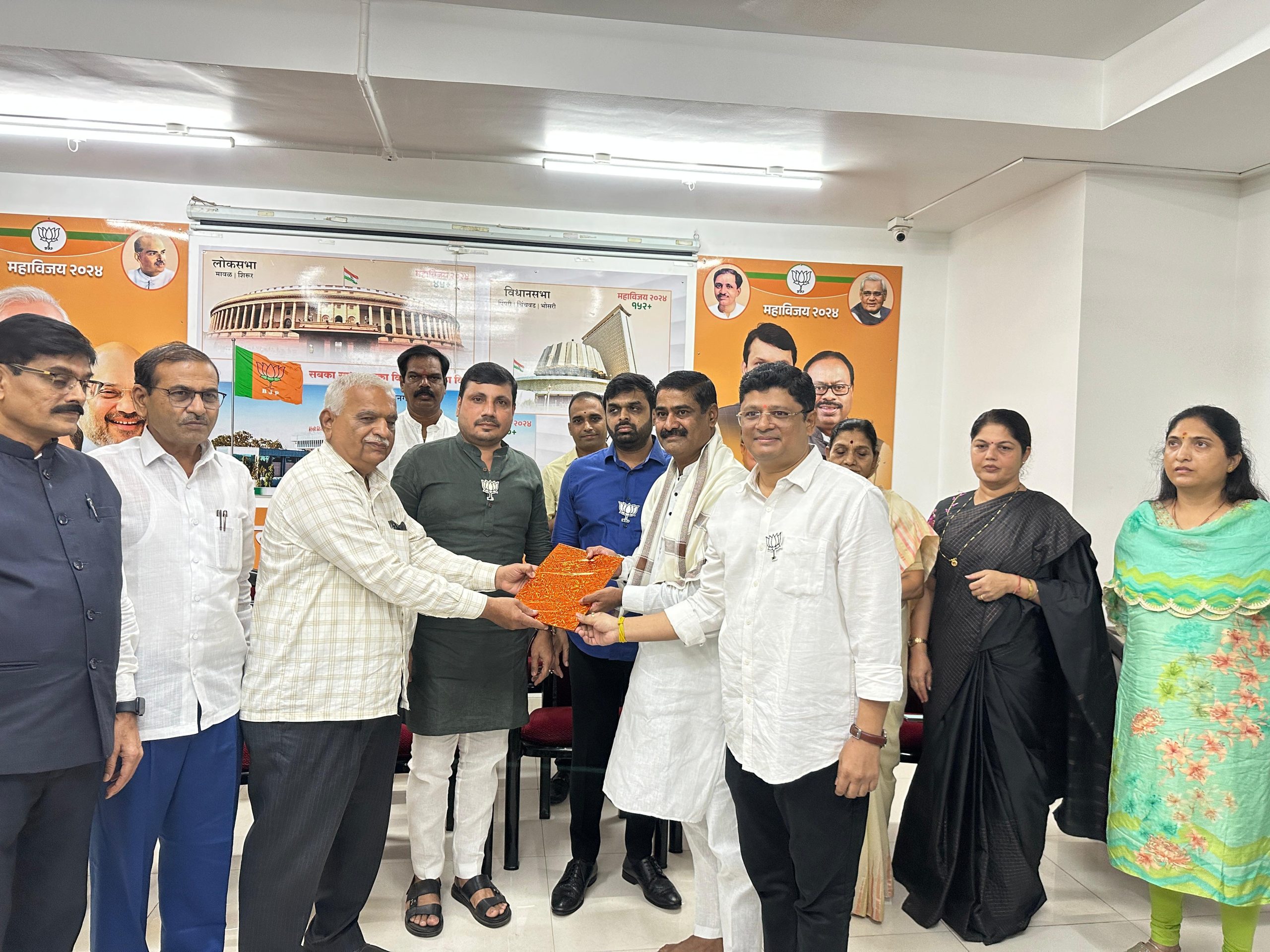 पिंपरी-चिंचवडमध्ये भाजपच्या नवनिर्वाचित राज्य परिषद सदस्यांचा सत्कार; शहराध्यक्ष शत्रुघ्न काटेंनी केले अभिनंदन!
