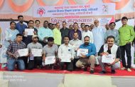 पुरग्रस्तांच्या मदतीसाठी पत्रकारांबरोबरच इतरांनीही पुढे यावे - आण्णा बनसोडे 
