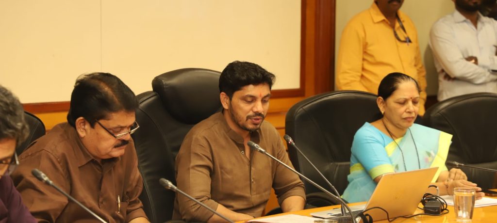 गरजू व वंचित घटकांपर्यंत कल्याणकारी योजनांचा लाभ पोहोचविण्यास प्राधान्य - महापौर रवि लांडगे