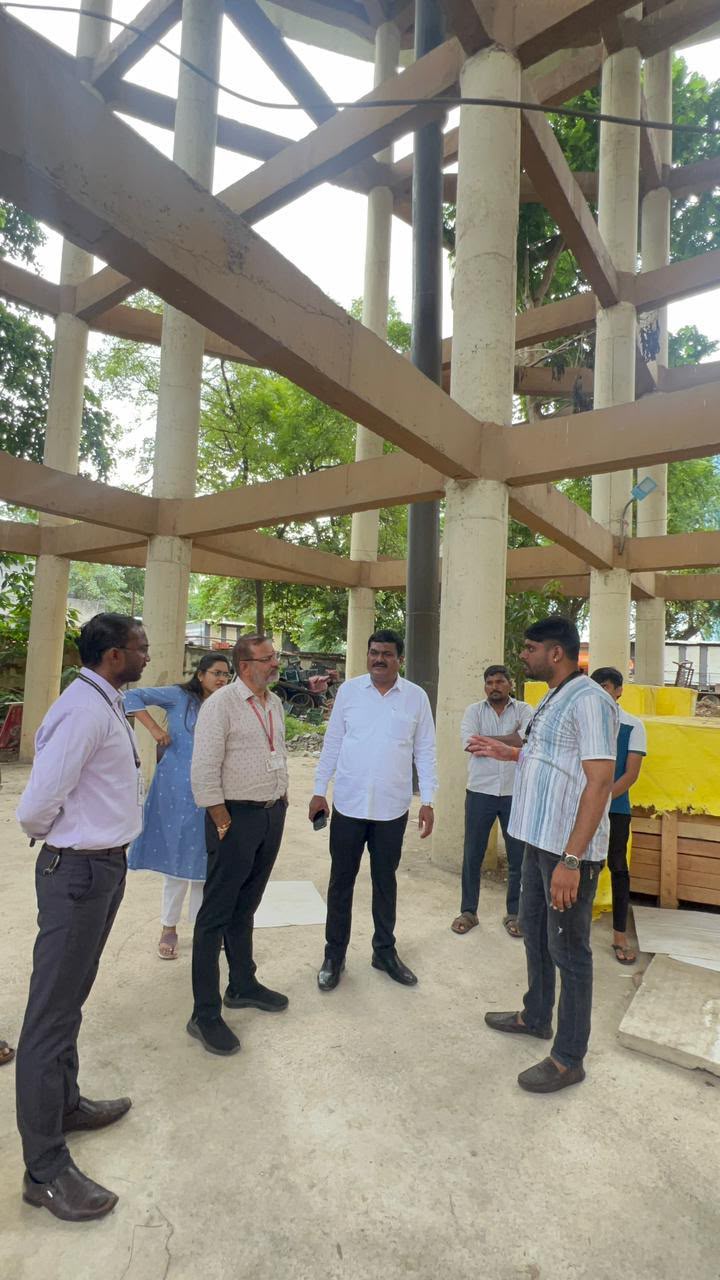 रहाटणी-तापकीर नगर प्रभागातील पाणीप्रश्नावर नगरसेवक बाबा त्रिभुवन यांची ‘ऑन फिल्ड’ पाहणी!