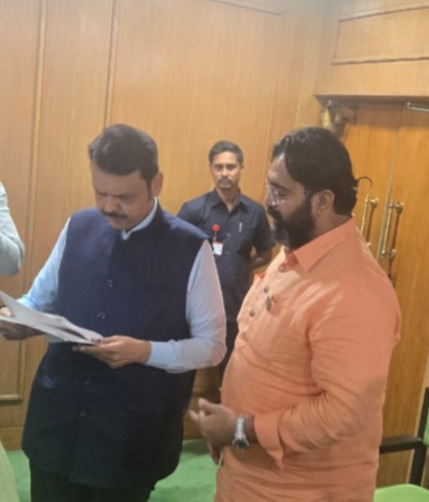 महावितरण समस्यांबाबत आमदार लांडगेंचे मुख्यमंत्री फडणवीस यांना ‘‘साकडे’’ 