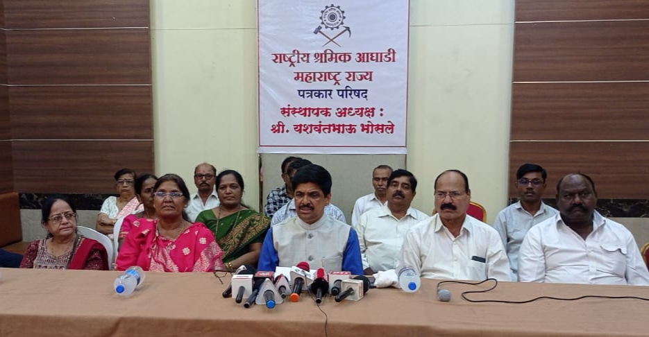 अकृषिक कराच्या वसुलीस महाराष्ट्र शासनाच्या स्थगितीमुळे म्हाडा गृहनिर्माण महामंडळाची घरे गाळेधारकांच्या नावावर होण्याचा मार्ग मोकळा - यशवंत भोसले