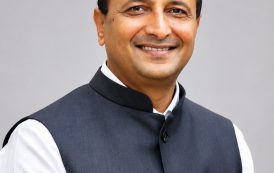 पर्यावरणपूरक गणेशोत्सवासाठी नागरिकांनी पुढाकार घ्यावा - आयुक्त डॉ.विजय सूर्यवंशी