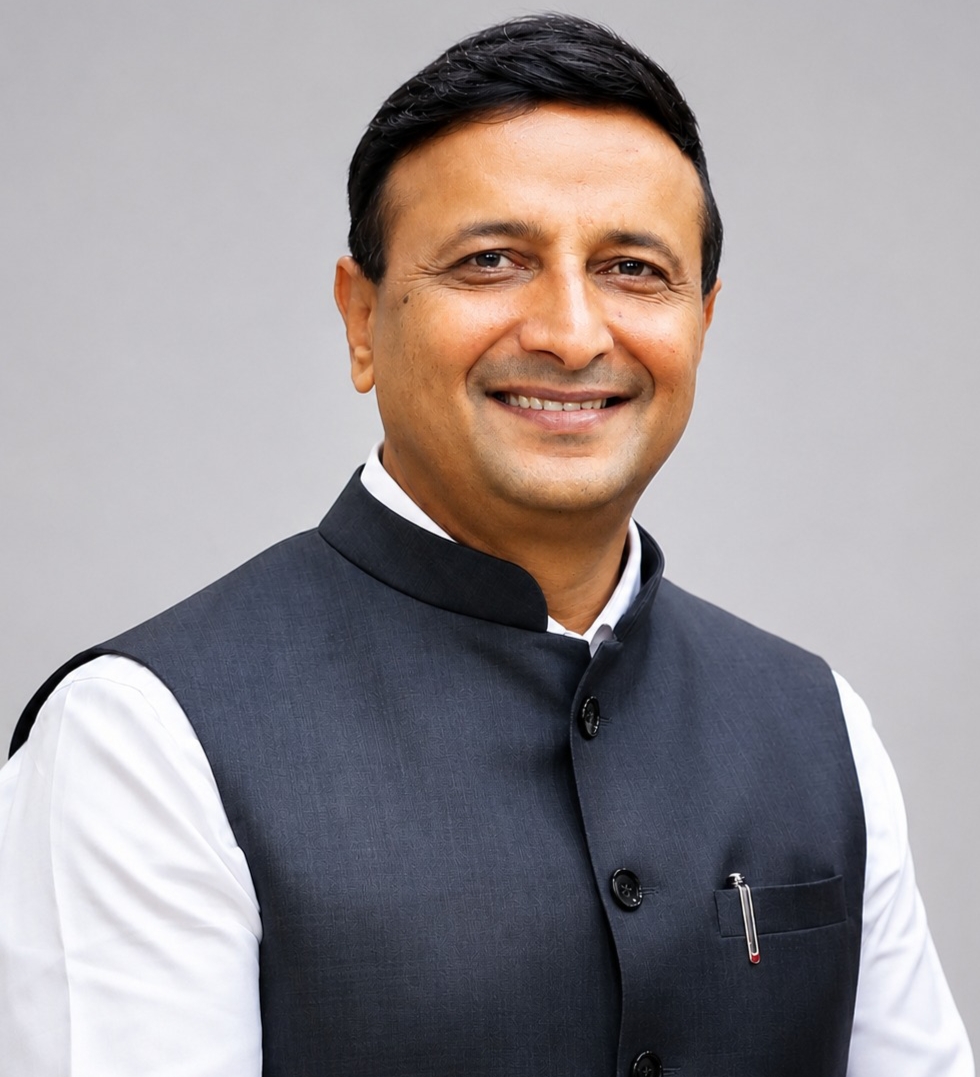 पर्यावरणपूरक गणेशोत्सवासाठी नागरिकांनी पुढाकार घ्यावा - आयुक्त डॉ.विजय सूर्यवंशी